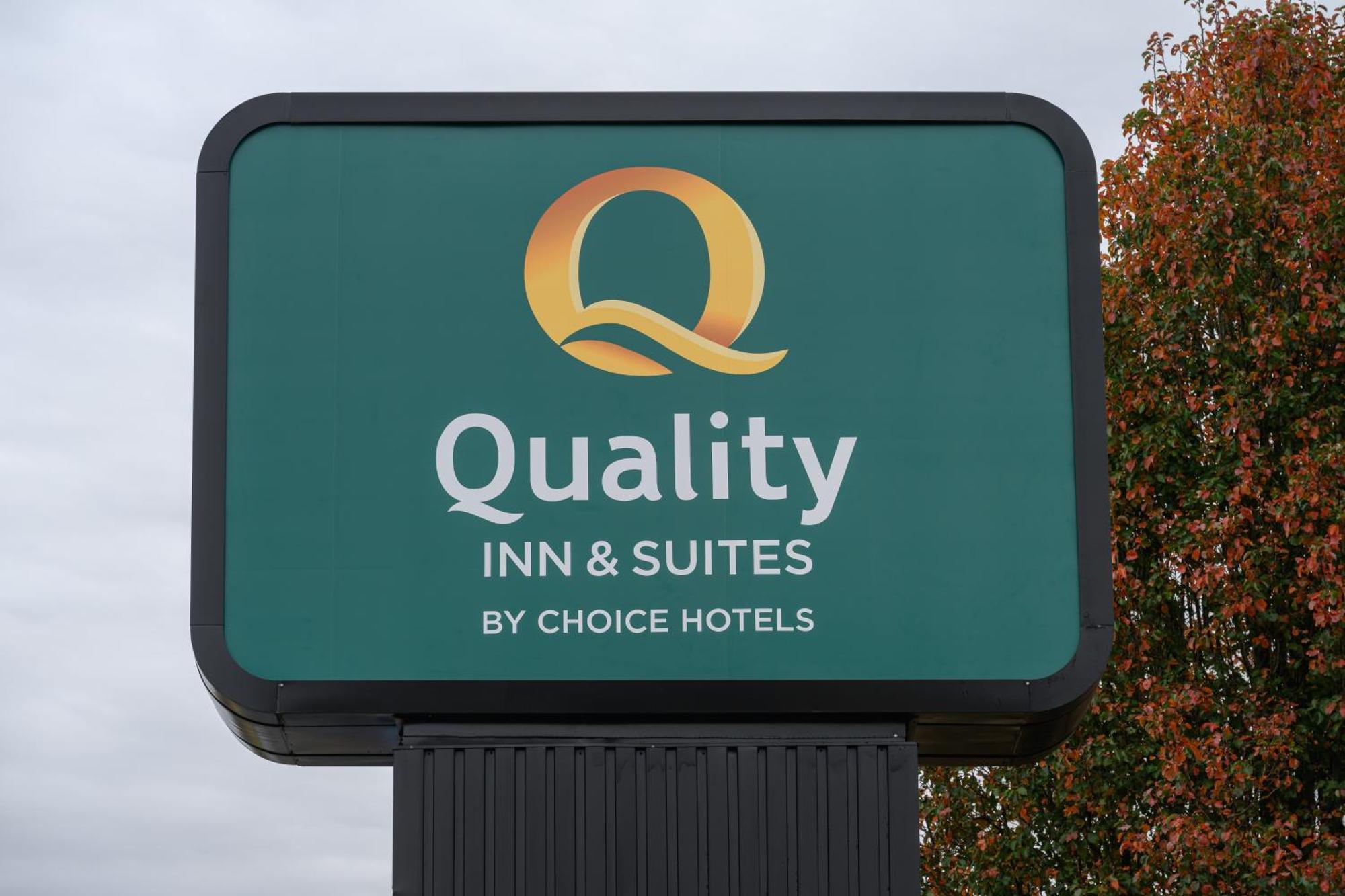 Quality Inn & Suites Lexington Exterior photo